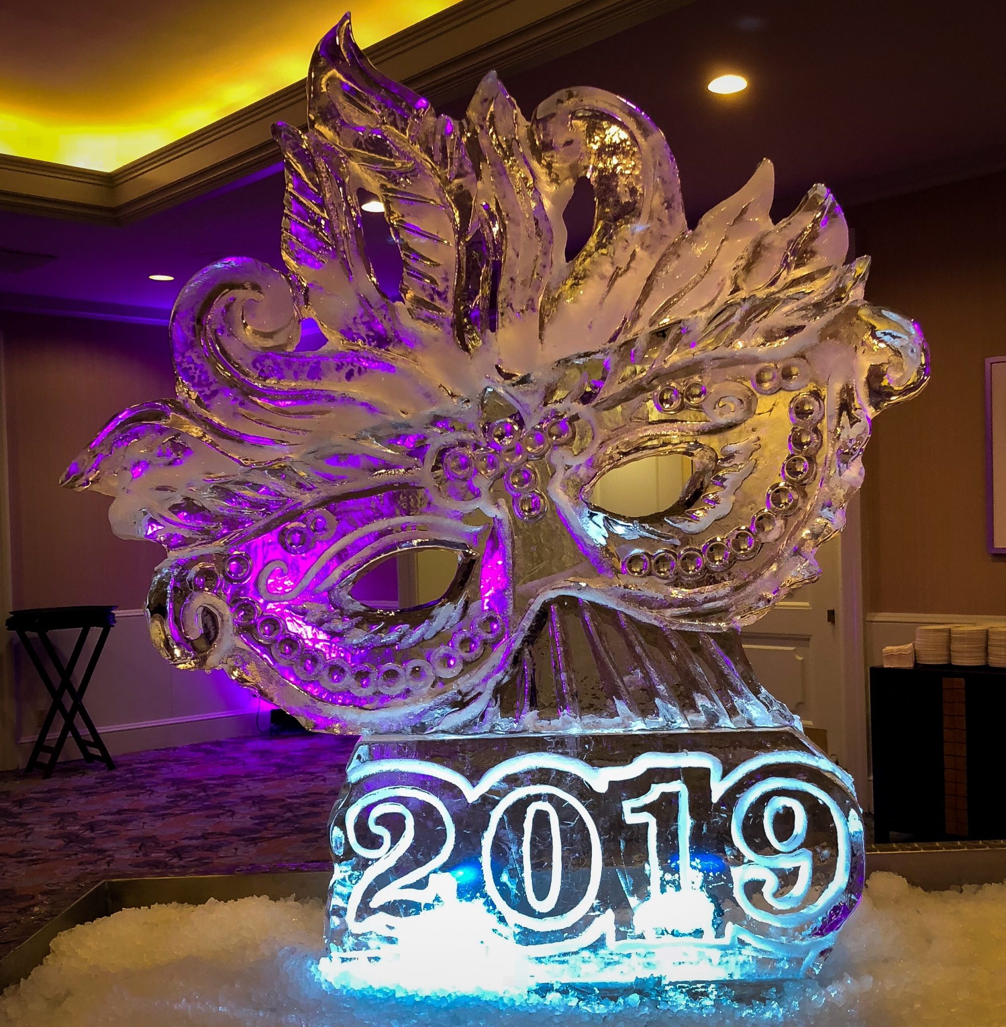 2019 Mardi Gras mask New Year's Eve ice sculpture at the Westin New Orleans Canal Place